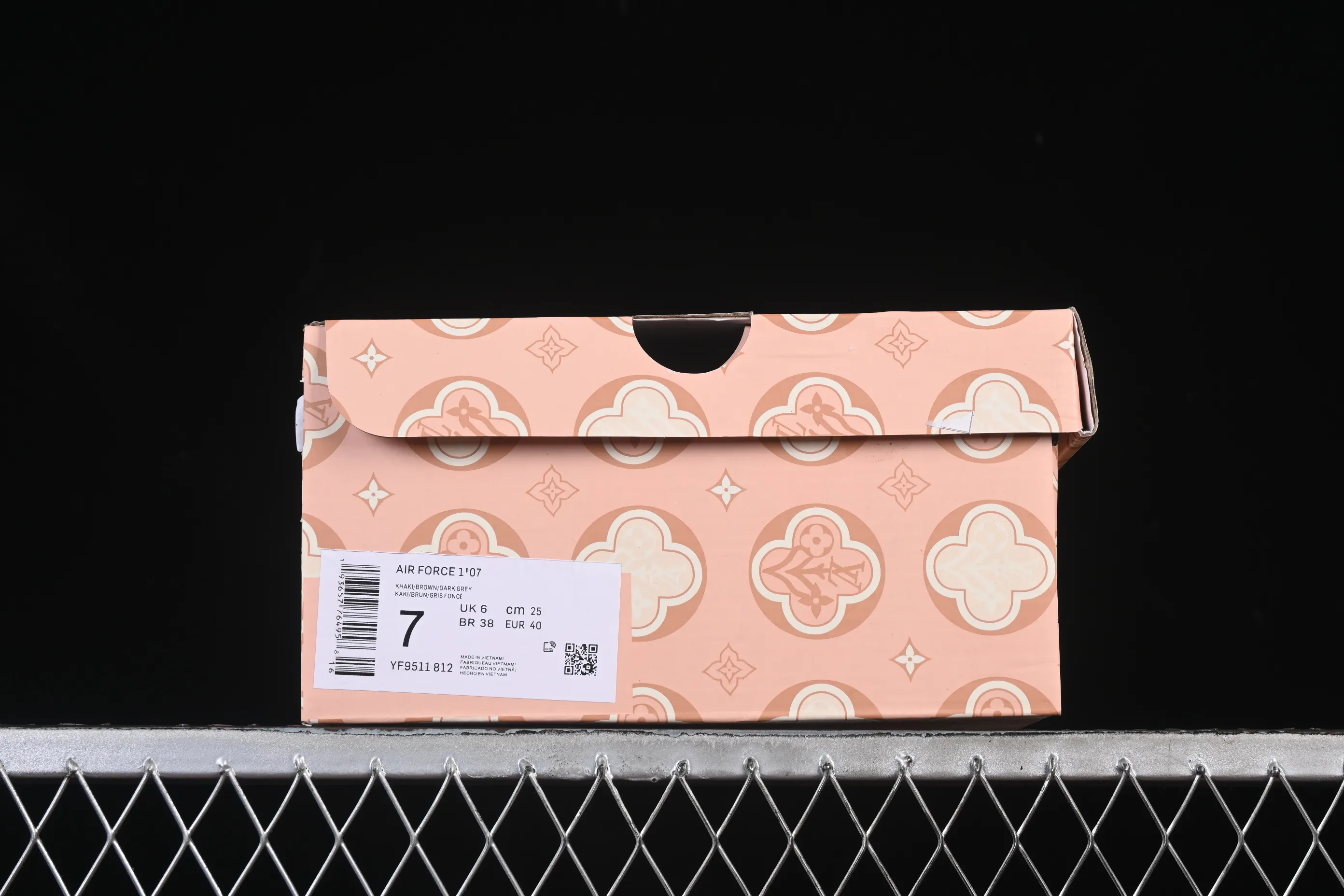 All categories Nk Air Force 1 Air Force series Nk Air Force 1 Low Air Force low-top Nike Air Force 1'07 Low LV joint white and blue Air Force 1 low-top casual sneakers YF9511-812